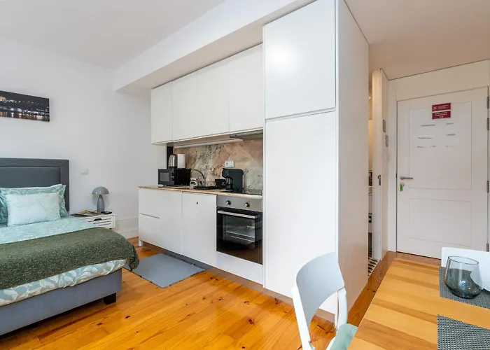 A Window To - Premium At Clerigos Tower * Πόρτο