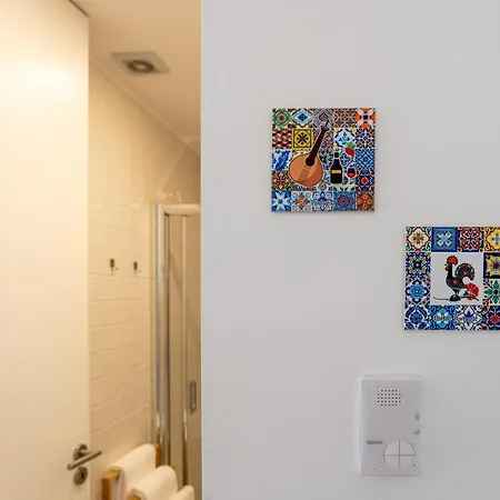 A Window To - Premium At Clérigos Tower Appartement